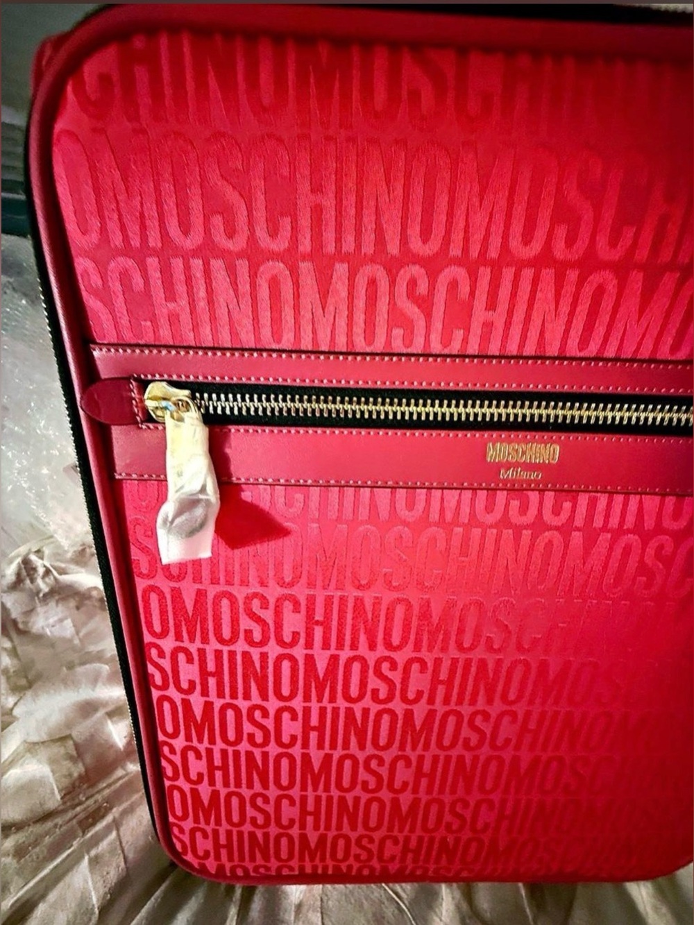 NWT MOSCHINO Fuschia Carry On Barbiecore Feminine Cottagecore Fairycore Designer - Picture 2 of 8